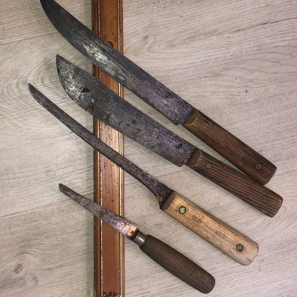 Vtg Assorted Knives & Magnetic Knife Board - Old Hickory, Forged Hi Carbon